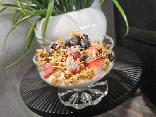 Snack: Greek Yogurt Parfait